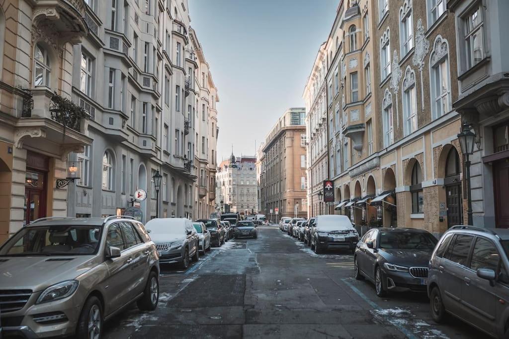 Prince Matyas Apartment Prague Exterior photo